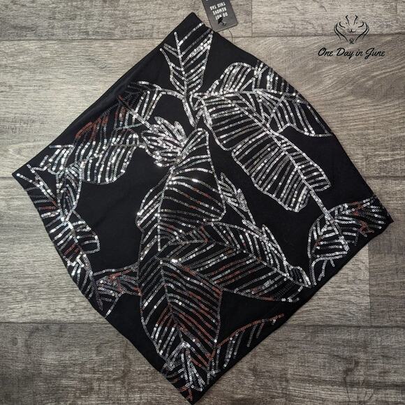 Express Sequin Mini Skirt Size XS - Picture 1 of 5